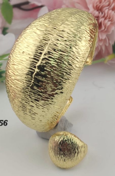 Adara Gold Set
